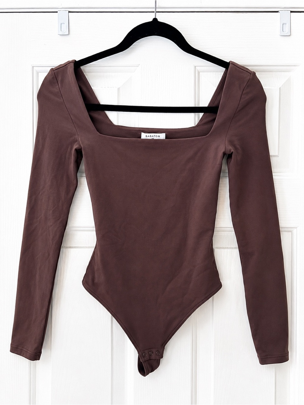 Babaton Aritzia XS Brown Contour Square Neck Long Sleeve Bodysuit Like New